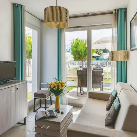 Appartement Spacious Coastal Family Haven
