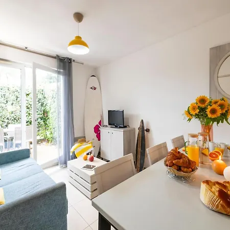 Appartement Spacious Coastal Family Haven